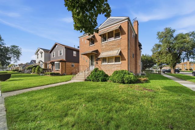 1100 Linden Avenue, Bellwood, IL 60104