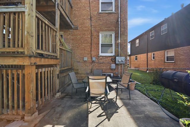 1100 Linden Avenue, Bellwood, IL 60104