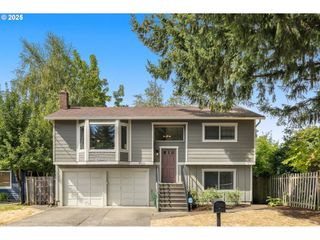 4721 Sw ARNOLD St, Portland, OR 97219