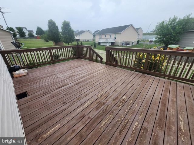 227 TATHER DR, Martinsburg, WV 25405