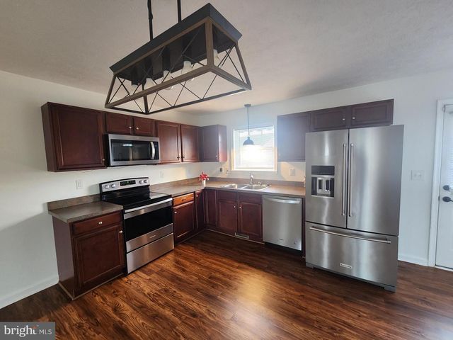 227 TATHER DR, Martinsburg, WV 25405