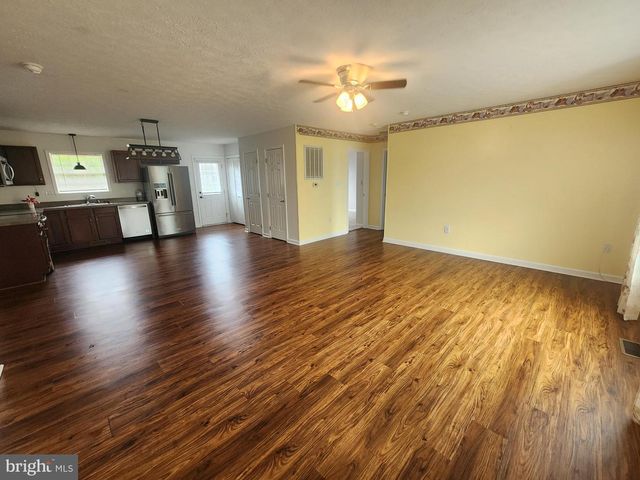227 TATHER DR, Martinsburg, WV 25405