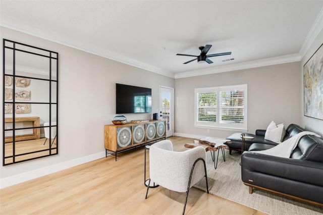 4207 S DALE MABRY HIGHWAY 1105, Tampa, FL 33611