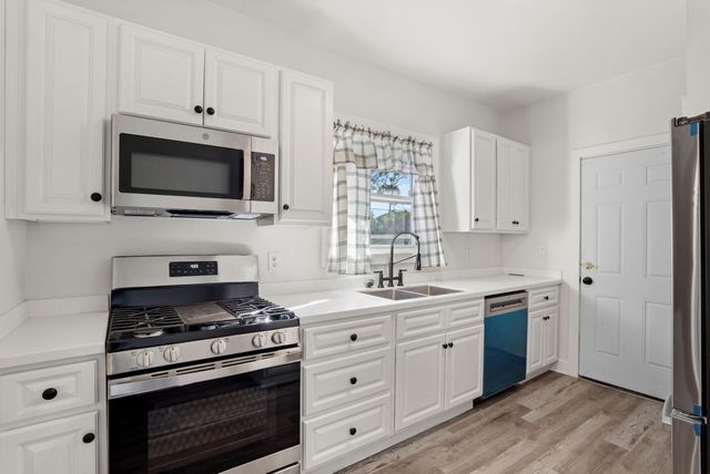 408 Pierce Street, Gary, IN 46402