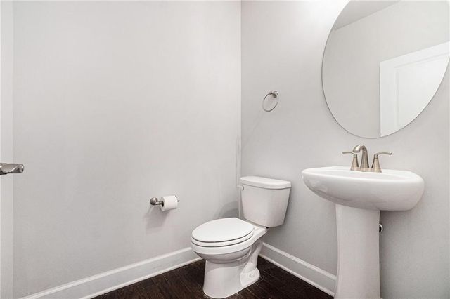 55 Clubhouse Way, Acworth, GA 30101