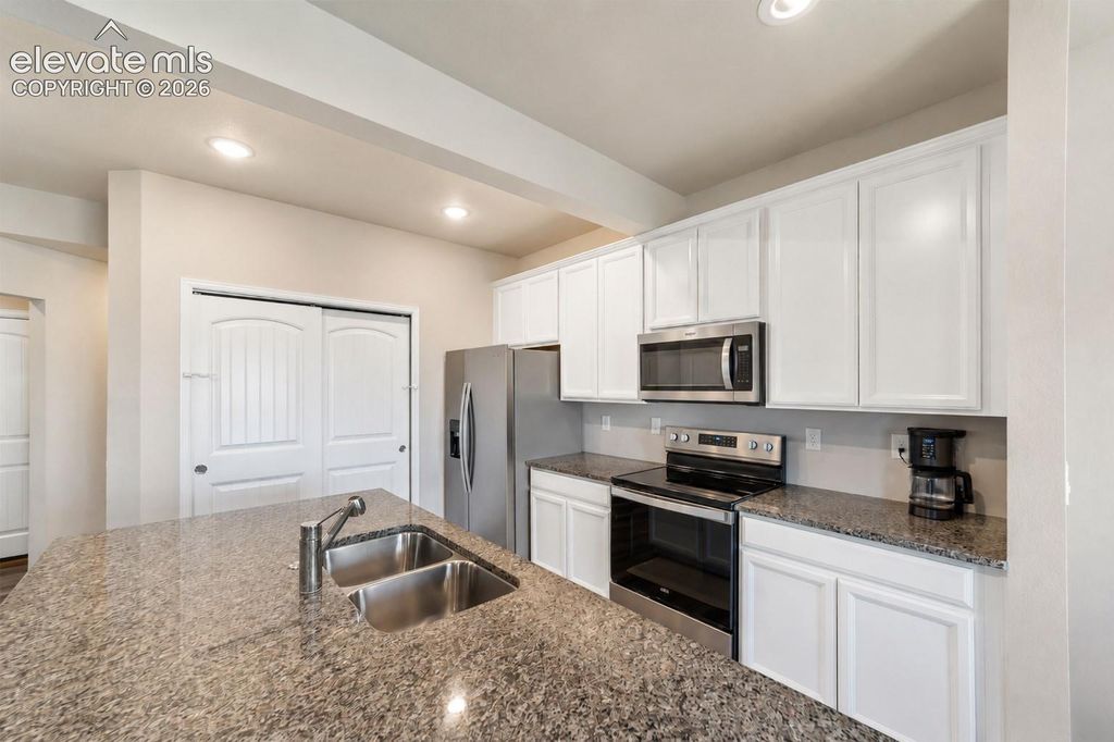 11132 Anhinga Court, Colorado Springs, CO 80925 — photo 4
