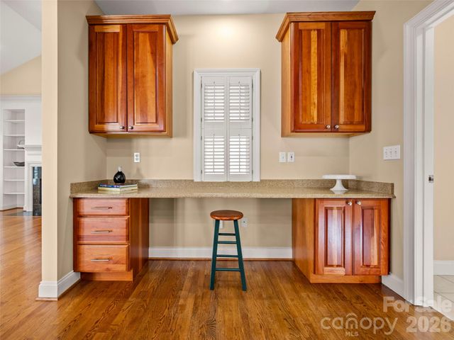 90 Dunroy Drive, Hendersonville, NC 28739