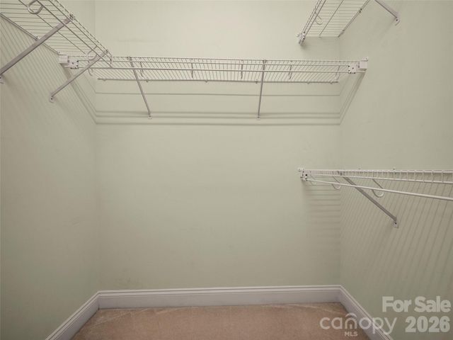 90 Dunroy Drive, Hendersonville, NC 28739