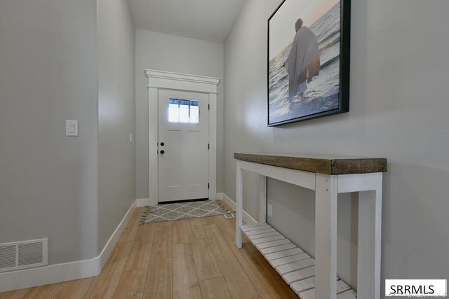 3903 N Livingston Avenue, Idaho Falls, ID 83401