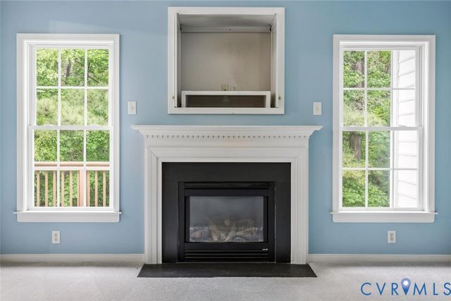 150 Carriage Point Ln, Glen Allen, VA 23059