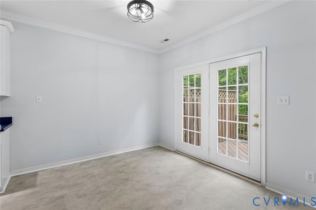 150 Carriage Point Ln, Glen Allen, VA 23059