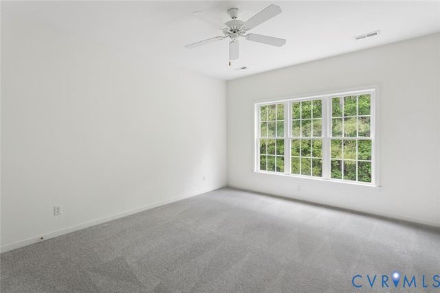 150 Carriage Point Ln, Glen Allen, VA 23059