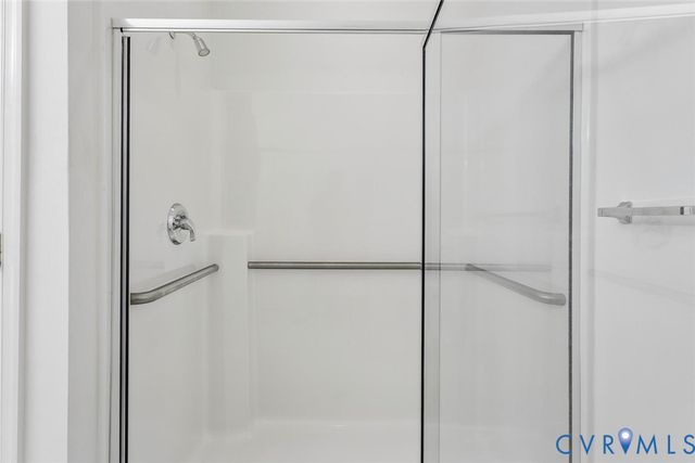 150 Carriage Point Ln, Glen Allen, VA 23059