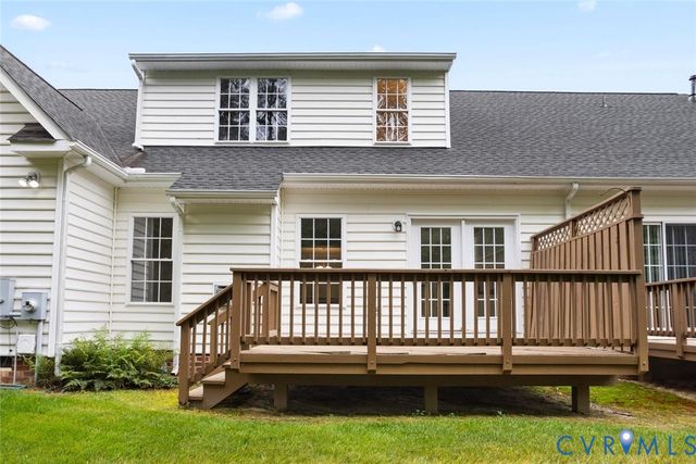 150 Carriage Point Ln, Glen Allen, VA 23059
