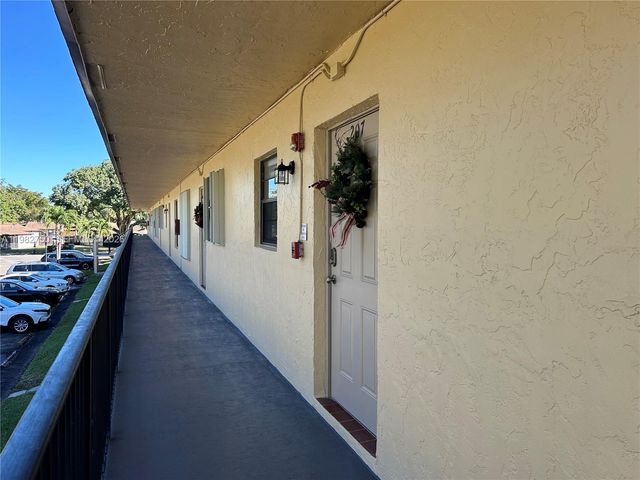200 Gate Rd 207, Hollywood, FL 33024