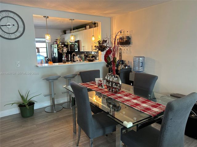 200 Gate Rd 207, Hollywood, FL 33024