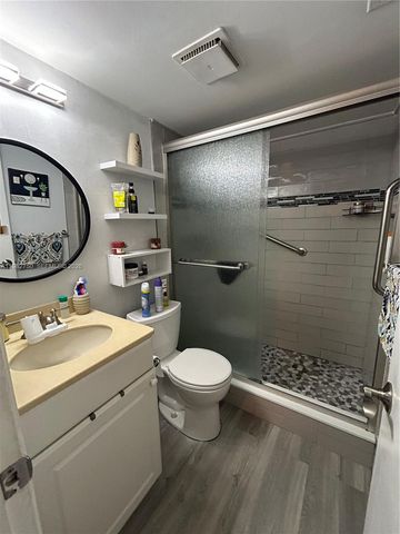 200 Gate Rd 207, Hollywood, FL 33024