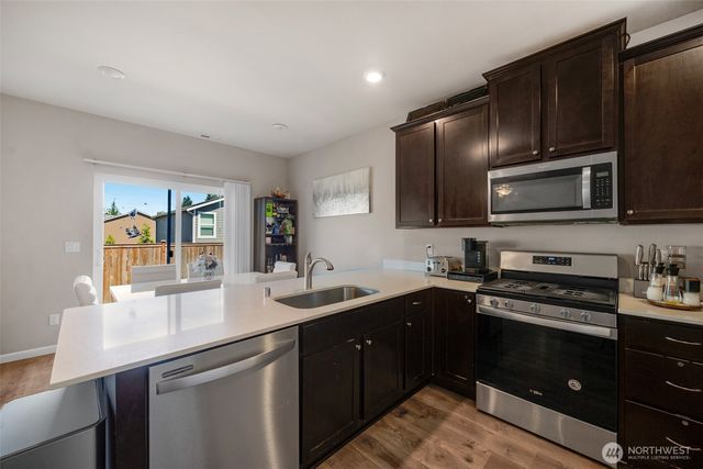 5733 86th Drive NE, Marysville, WA 98270