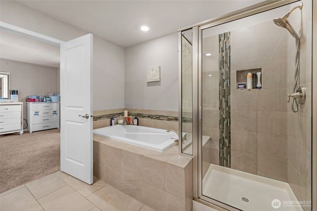 5733 86th Drive NE, Marysville, WA 98270