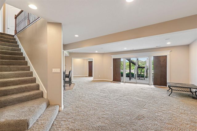 17153 BUCK RUN CT, Boonville, MO 65233