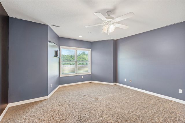 17153 BUCK RUN CT, Boonville, MO 65233
