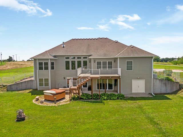 17153 BUCK RUN CT, Boonville, MO 65233