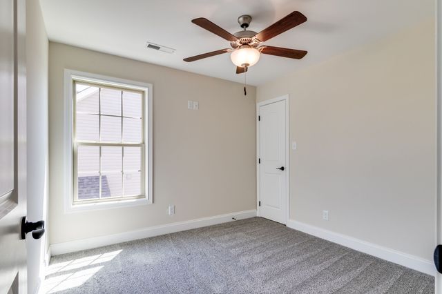 7156 Gentle Rain Road, Knoxville, TN 37920