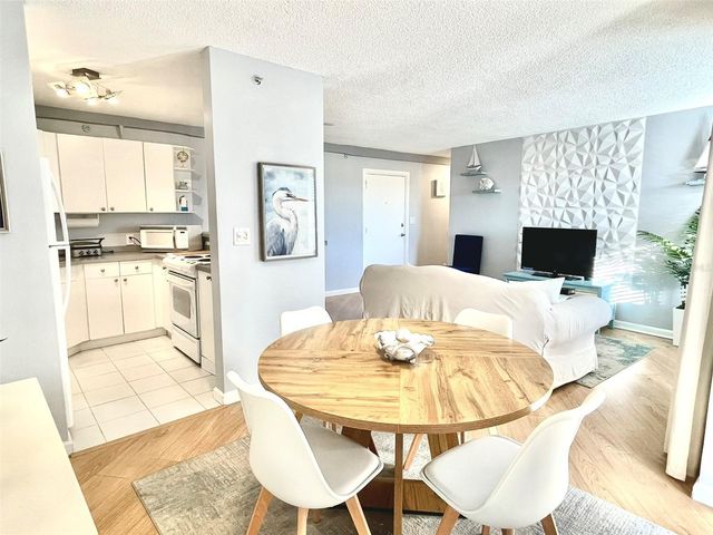 3315 58TH AVENUE S 304, St Petersburg, FL 33712