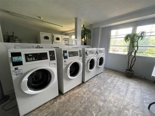 3315 58TH AVENUE S 304, St Petersburg, FL 33712