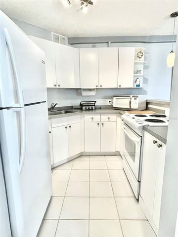 3315 58TH AVENUE S 304, St Petersburg, FL 33712