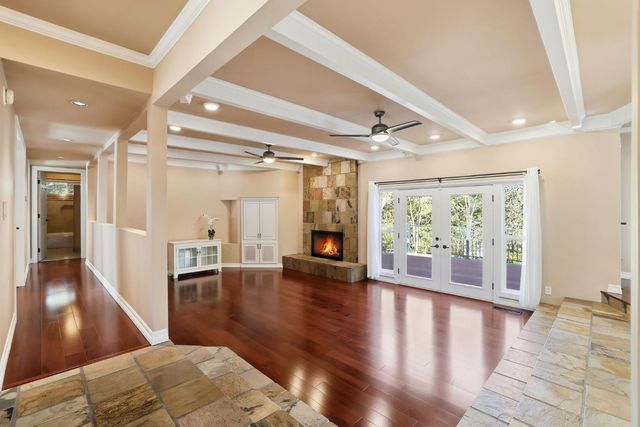 1041 Elmwood Ct, El Dorado Hills, CA 95762