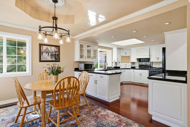 1041 Elmwood Ct, El Dorado Hills, CA 95762