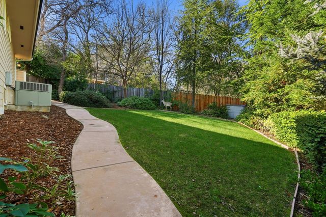 1041 Elmwood Ct, El Dorado Hills, CA 95762