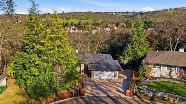 1041 Elmwood Ct, El Dorado Hills, CA 95762