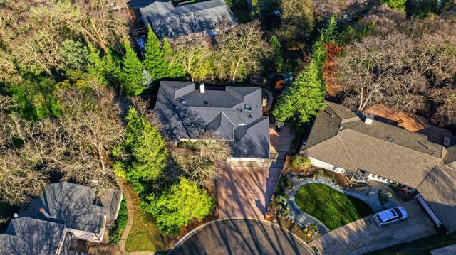 1041 Elmwood Ct, El Dorado Hills, CA 95762