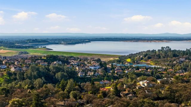 1041 Elmwood Ct, El Dorado Hills, CA 95762