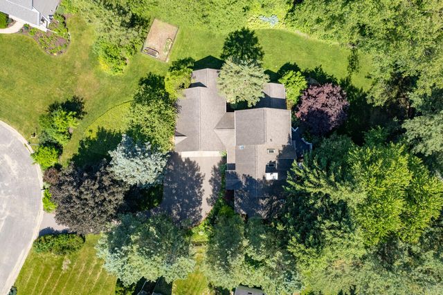6281 Rose Arbour Avenue, Kalamazoo, MI 49009