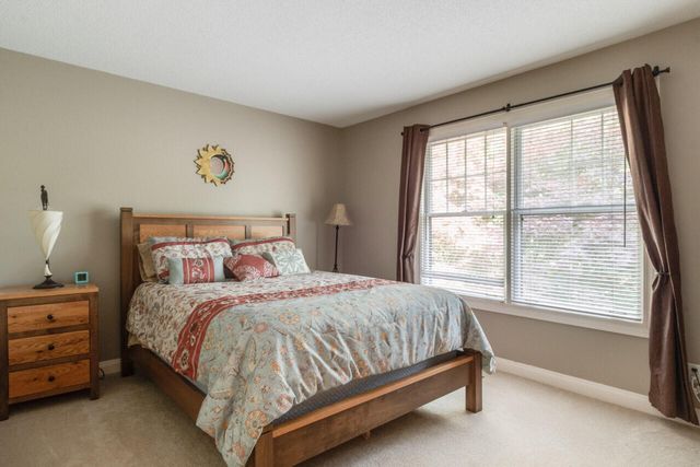 6281 Rose Arbour Avenue, Kalamazoo, MI 49009