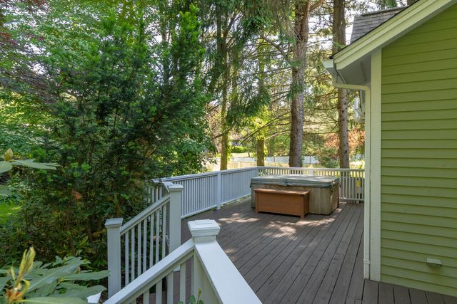 6281 Rose Arbour Avenue, Kalamazoo, MI 49009