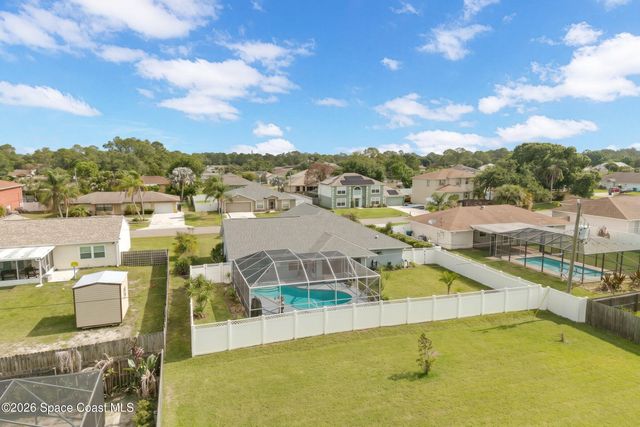 426 Newgate Street NW, Palm Bay, FL 32907