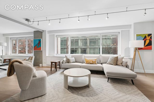 1065 Park Avenue 4BC, New York City, NY 10128