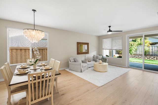 1295 Hawthorne Ln, Lincoln, CA 95648