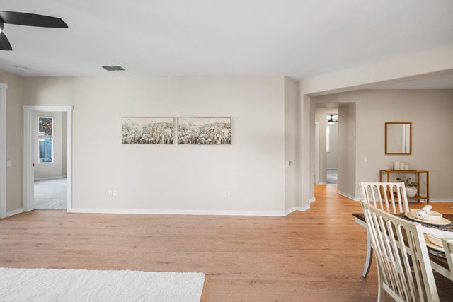 1295 Hawthorne Ln, Lincoln, CA 95648