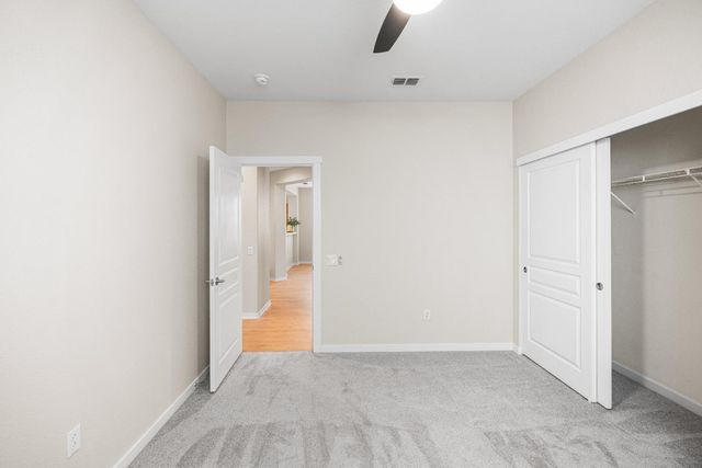 1295 Hawthorne Ln, Lincoln, CA 95648