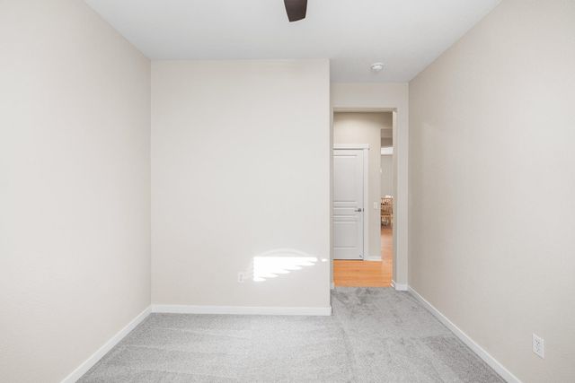 1295 Hawthorne Ln, Lincoln, CA 95648