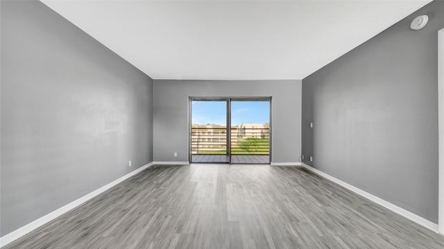 10433 Sunrise Lakes Boulevard 409, Sunrise, FL 33322