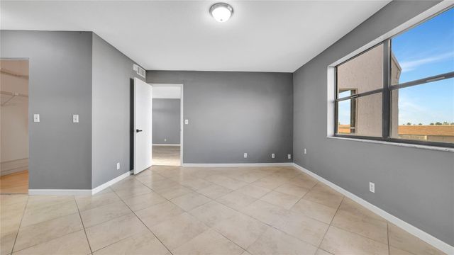 10433 Sunrise Lakes Boulevard 409, Sunrise, FL 33322