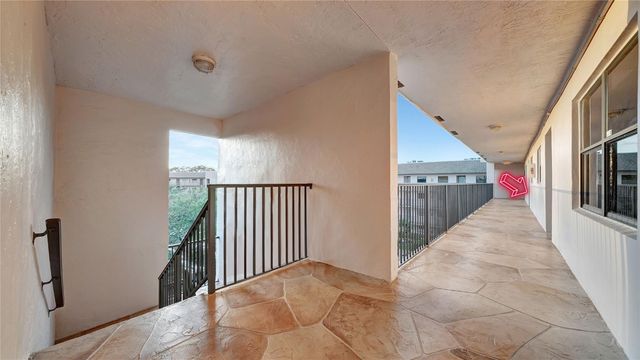 10433 Sunrise Lakes Boulevard 409, Sunrise, FL 33322