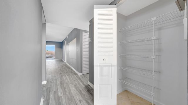 10433 Sunrise Lakes Boulevard 409, Sunrise, FL 33322