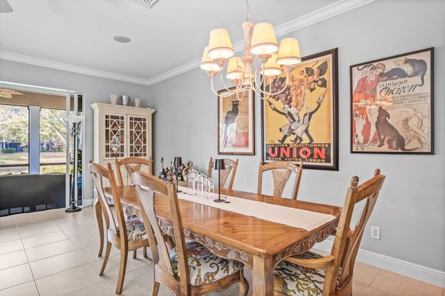 224 Oak Hammock Circle SW, Vero Beach, FL 32962